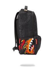 DRAGON SIDE SHARK CARGO