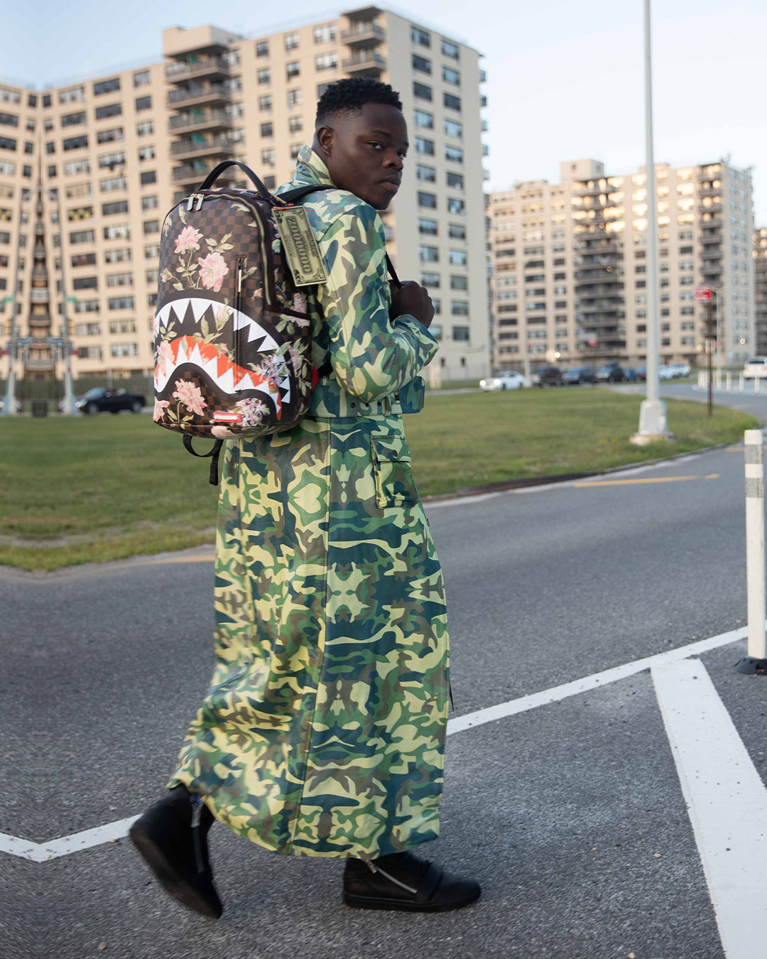 SHARKFLOWER DLX BACKPACK